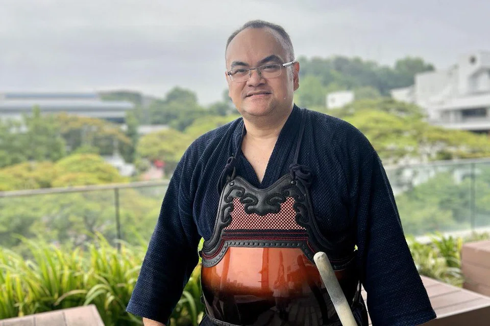 Dr Mohamed Effendy, pensyarah kanan pengajian Asia Tenggara di NUS yang juga seorang pakar seni bela diri kendo bertekad mengajar tentang kepentingan seni bela diri di Asia Tenggara.