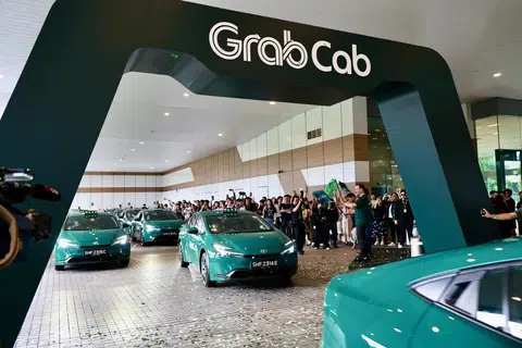 Grab, teksi, GrabCab, e-hailing
