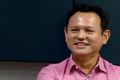 BINCANG SOAL PEKERJA: Menteri Negara Kanan (Pertahanan merangkap Tenaga Manusia), Encik Zaqy Mohamad, berkongsi tentang rangka kerja Perundangan Keadilan di Tempat Kerja (WFL) sewaktu rakaman podcast  #NoTapis baru-baru ini. 