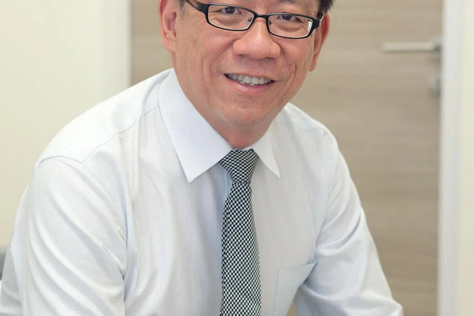 Dr Leong Hoe Nam.