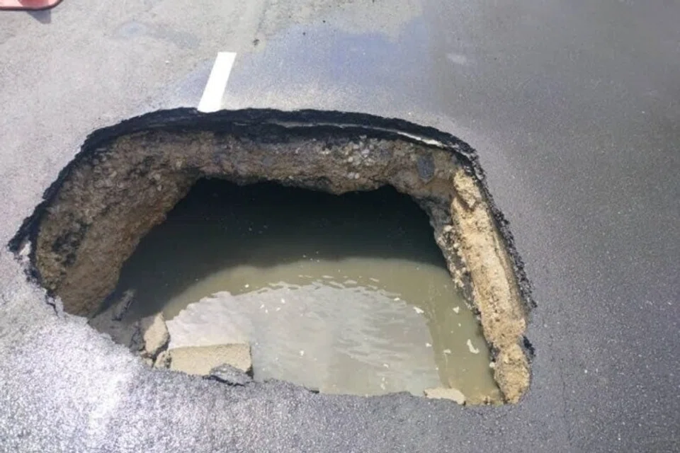 Lubang benam, P. Pinang, kesesakan jalan raya