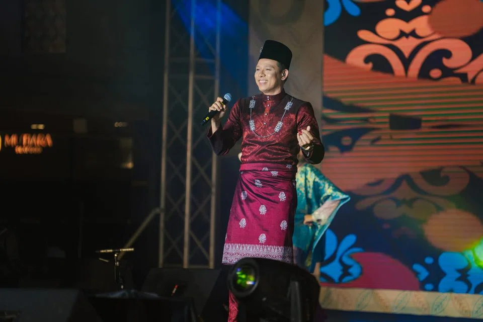 Pada 28 Februari, Hady berkongsi dalam hantaran Instagramnya sepucuk surat daripada pensyarah Jabatan Bahasa dan Kebudayaan Melayu di Institut Pendidikan Nasional (NIE), Universiti Teknologi Nanyang (NTU), Dr Roszalina Rawi, mengenai undangan membantu guru pelatih dalam tugasan mereka.