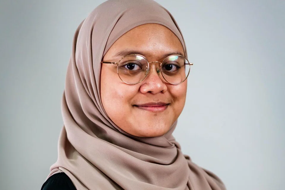 Pegawai Pemasaran dan Komunikasi Masjid Alkaff Kampung Melayu, Ustazah Nursakina Khalida Osman, amat berbesar hati kerana menjadi benefisiari pada pameran Halal 2024 yang berlangsung dari 29 November hingga 1 Disember 2024. 