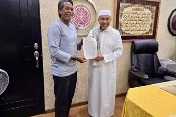 Khairy Jamaluddin, Umno, Ahmad Zahid Hamidi, politik M’sia