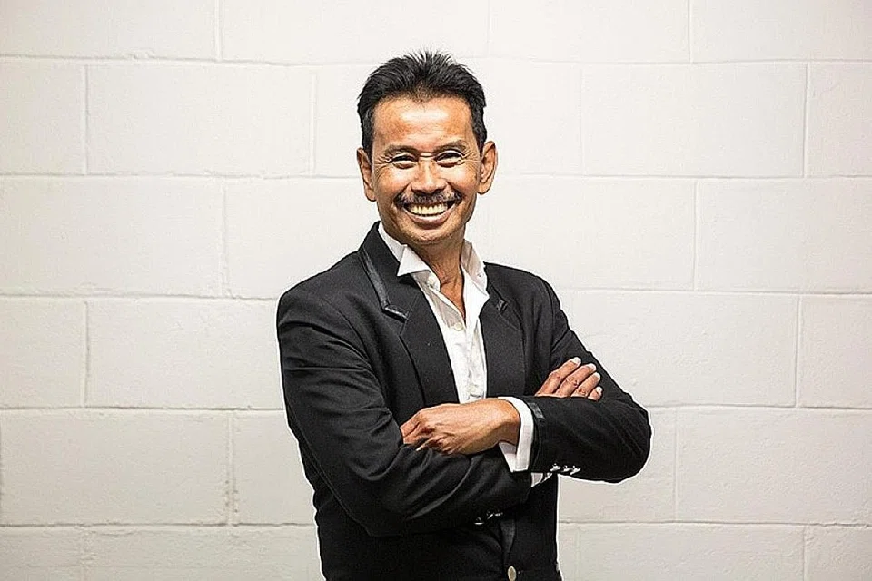 TEKANKAN MUTU DAN DISIPLIN: Komposer legenda dengan lebih seribu lagu tercipta sejak 1972 tidak abaikan perihal disiplin, kerja keras dan persiapan awal sebelum masuk studio apabila berurusan dengan artis. - Foto ihsan S. ATAN