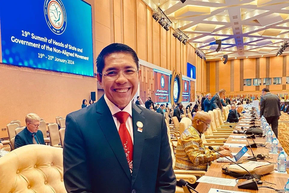 BERI UCAPAN: Menteri di Pejabat Perdana Menteri, Dr Mohamad Maliki Osman, menyaran negara-negara di bawah Pergerakan Negara-Negara Berkecuali (NAM) untuk menahan tekanan yang semakin meningkat untuk memilih pihak.