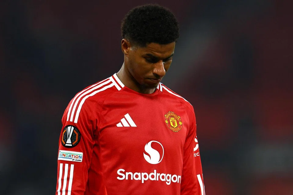 Satu laporan mengatakan penyerang England, Marcus Rashford, bertemu sebuah agensi sukan terkemuka untuk pindah kelab, namun pemain Manchester United itu menafikannya.