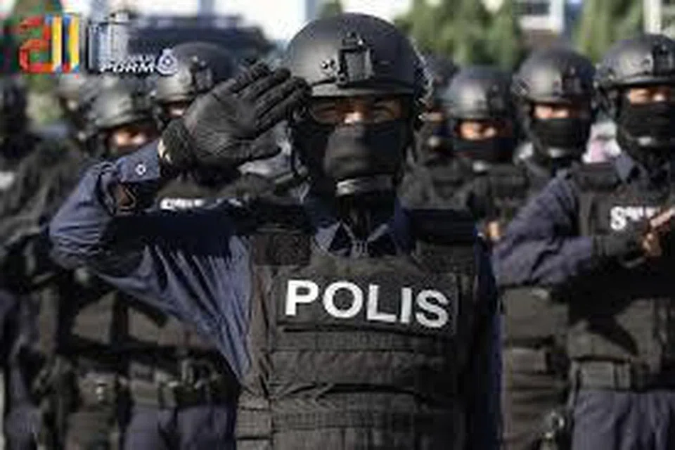 WIBAWA POLIS: Pepatah kerana nila setitik, rosak susu sebelanga menggambarkan situasi dialami pasukan Polis Diraja Malaysia ketika ini yang dihujani kes salah laku beberapa pegawai dan anggotanya mutakhir ini.