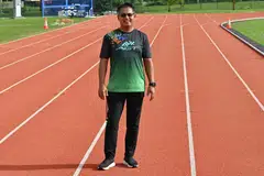 Sejak meledakkan bakatnya pada awal 1990-an, Muhamad Hosni Muhamad berpeluang berlumba di beberapa kejohanan berprestij. Antara kenangan manisnya ialah kejayaan menewaskan pelumba terpantas Asia waktu itu di Terbuka Singapura 1994. Sejak 2012, Hosni mengalihkan tumpuan menjadi jurulatih dan mentor kepada sekumpulan para-atlet negara.