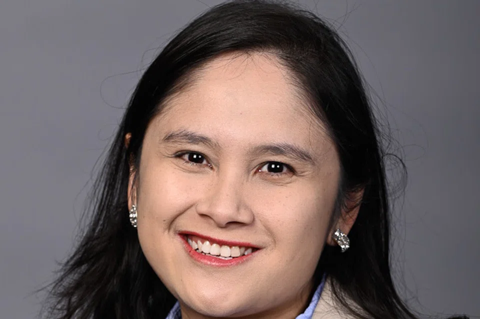 Profesor Muda Presiden (PYP) di Universiti Nasional Singapura (NUS), Penolong Profesor Dr Nur Hani Zainal, menerima Biasiswa Merit LBKM pada 2016 hingga 2018 dan Biasiswa Berprestij LBKM pada 2019. 