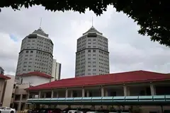 Kementerian Ehwal Dalam Negeri (MHA) berkata pada 27 Mac Cik Fadiah Nadwa Fikri telah menggalakkan sebahagian belia di sini untuk “mengikuti pendekatan radikalnya”.