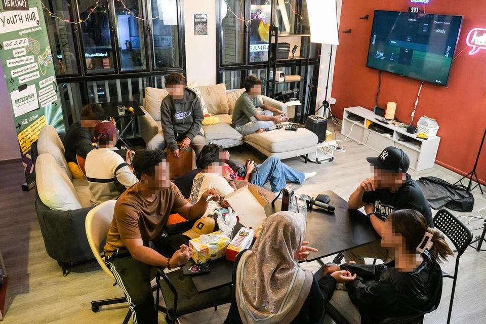 Membina Community mempunyai ruang digelar ‘Heal(inc) Youth Hub’, yang membenarkan belia meluangkan masa bersama mentor dan rakan sebaya.