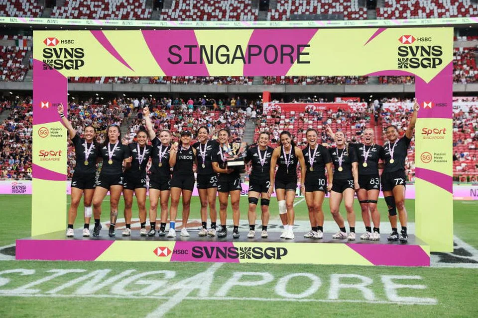 New Zealand memenangi SVNS Singapura sekali gus dinobat juara keseluruhan liga wanita HSBC SVNS di Stadium Negara pada 5 Mei.