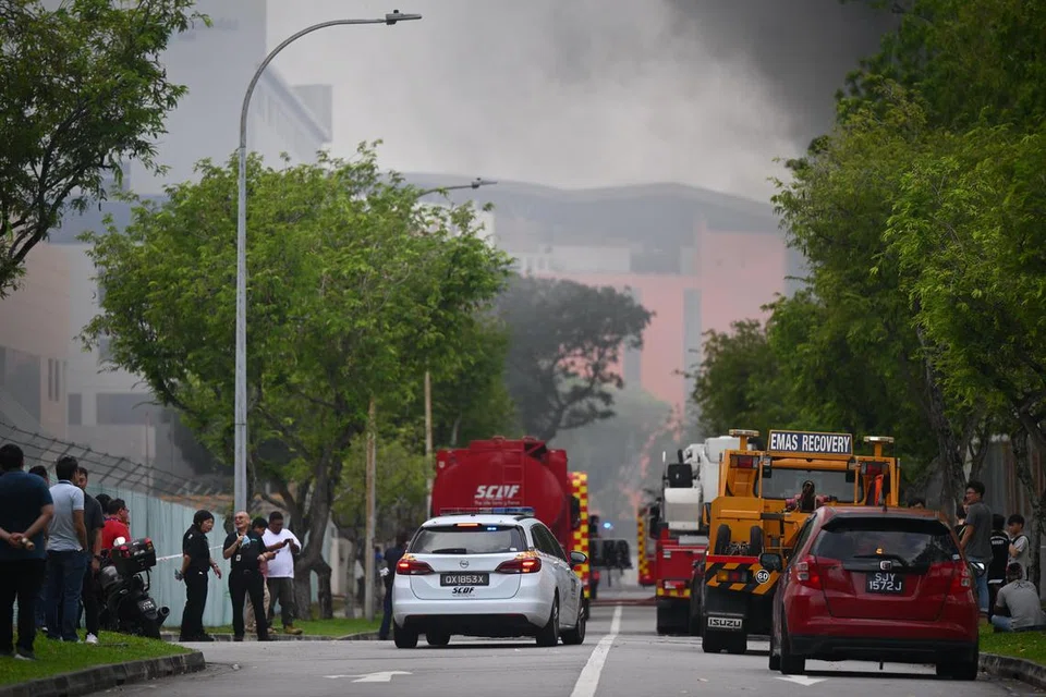 Sebuah bangunan perindustrian di Tampines yang terbakar pada 9 Mei didapati selamat dari segi struktur oleh Penguasa Bangunan dan Pembinaan (BCA) tetapi perlu ditutup untuk pemeriksaan lanjut.