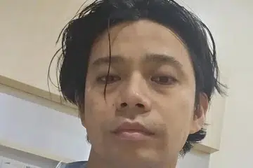 noh salleh, vokalis hujan, pembedahan, pita suara