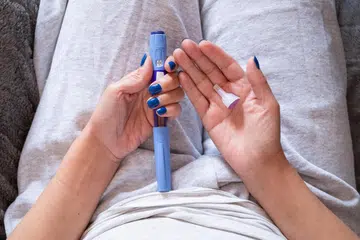 Penggunaan ubat semaglutide seperti Ozempic semakin meningkat untuk mengurangkan berat badan, lapor beberapa hospital di Singapura. Namun begitu, para doktor menasihati agar pengurusan obesiti harus ditangani menggunakan pendekatan penjagaan holistik, termasuk diet berkhasiat serta gaya hidup sihat.