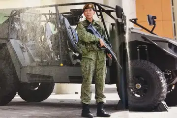 "Saya mahu mencabar diri saya, jadi saya fikir lebih baik cabaran atau balik rumah sahaja." - (1SG) Stephanie Chin (gambar atas) satu-satunya wanita yang memegang jawatan Pegawai Waran dan Pakar Guards (WOSPEC). - Foto MINDEF