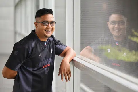 Encik Hamzah Mohd Ariff ketika diundang mengongsi pengalamannya semasa acara kemajuan korporat Perkhidmatan Penjara Singapura (SPS) dan Reben Kuning Singapura (YRSG) pada Mei lalu.