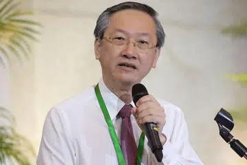 ENCIK SAM TAN: Kerjasama bagi menyediakan wadah digital pengambilan kerja itu sejajar dengan inisiatif Negara Bijak Singapura. - Foto fail