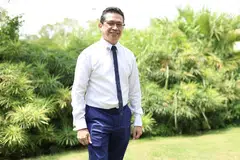 Timbalan Pengarah bagi Sistem Marin di Agensi Sains dan Teknologi Pasukan Home Team (HTX), Encik Abdul Ahalid Hasmuni, mengetuai hampir 100 jurutera dan juruteknik dalam memastikan armada marin Home Team sentiasa bersedia untuk dikerahkan. Beliau merupakan antara 103 pegawai Home Team yang diiktiraf atas kecekapan dan kecemerlangan mereka sempena Majlis Memperingati Hari Kebangsaan Home Team pada 29 Julai.