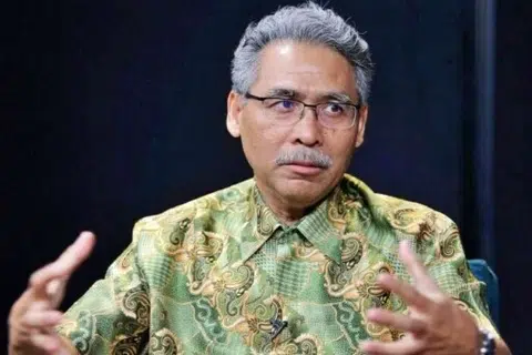 Pengamat politik yang juga Zamil Majlis Profesor Negara dan geostrategis Akademi Penyelidikan Strategik Nusantara, Profesor Dr Azmi Hassan.