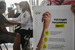 Indonesia meningkatkan pemantauan terhadap cacar monyet (mpox) setelah Pertubuhan Kesihatan Sedunia (WHO) mengisytiharkan mpox sebagai kecemasan kesihatan peringkat sejagat buat kali kedua dalam tempoh dua tahun, sekali gus menekankan kebimbangan global yang berterusan terhadap penyakit itu.