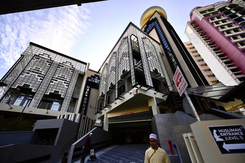 Masjid Darul Makmur, Yishun, dibuka semula 