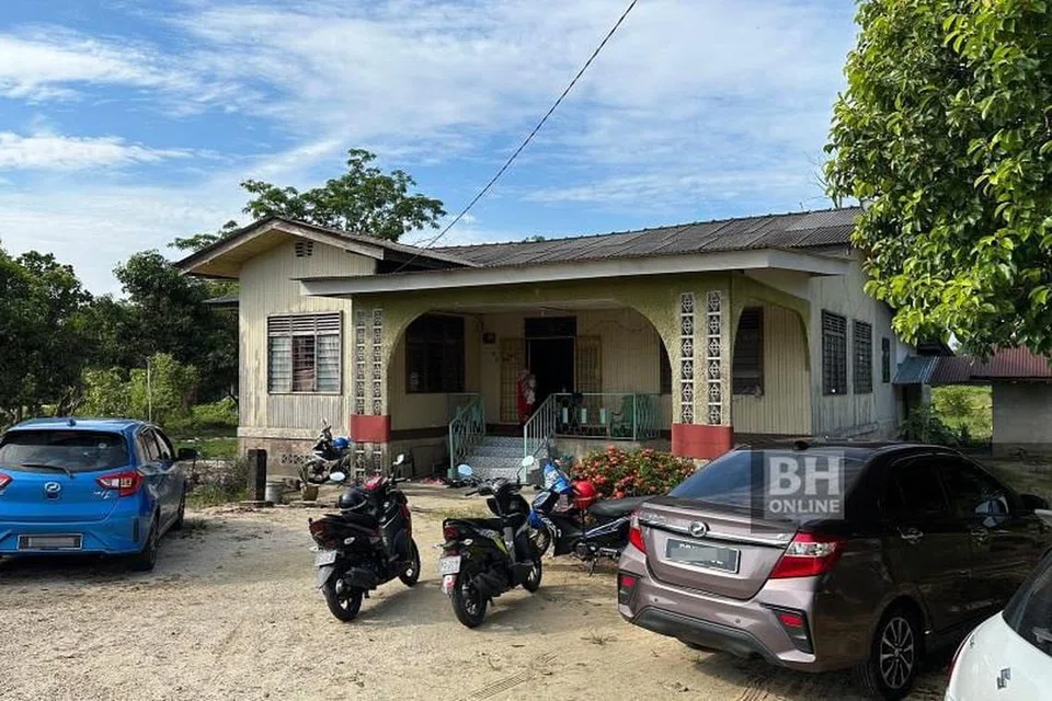 Bas Ekspres, tahlil, nahas, majlis sambut menantu