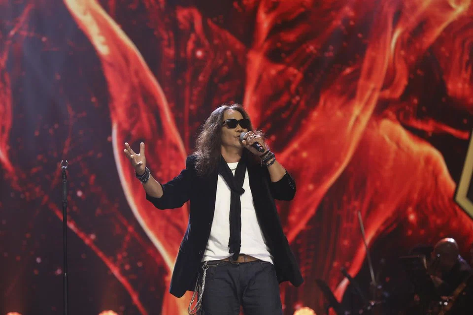 Wakil tunggal Singapura ke pentas ‘Gegar Vaganza 11’, Yazid Abu Bakar atau Yazid Lovehunters, membuatkan seisi dewan sama-sama meriah menyanyikan lagu popularnya, ‘Sambutlah Kasih’.