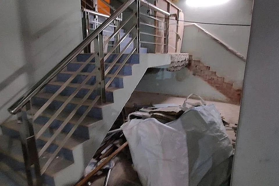 KEMUDAHAN BAKAL MESRA JEMAAH: Kawasan tempat letak kereta dan bilik imam (gambar atas) dijangka memberikan banyak keselesaaan kepada jemaah dan kakitangan masjid kelak. 