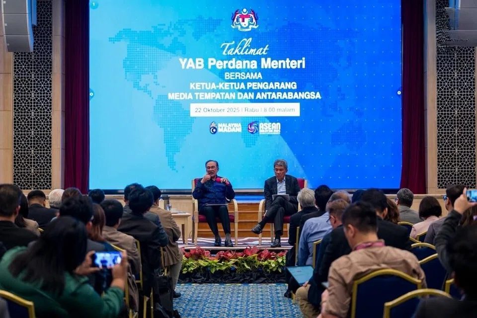 Asean, sidang puncak, polis, Anwar