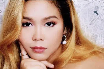 SESUAIKAN DIRI DENGAN PELBAGAI GENRE: Nur Liwani Izzati Jelani ingin mencorak diri sebagai penyanyi muda yang selesa dengan pelbagai genre lagu. - Foto INSTAGRAM NUR LIWANI IZZATI JELANI