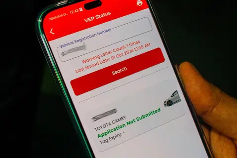 Beberapa pemandu kenderaan berdaftar asing yang belum mendaftar, memasang dan mengaktifkan tag Permit Masuk Kenderaan (VEP) mereka diberikan notis peringatan oleh Jabatan Pengangkutan Jalan (JPJ) Malaysia pada 1 Oktober.