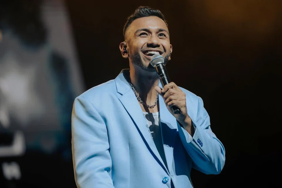 Taufik Batisah, One Last Dance, SAH Entertainment, Taufik solo concert 
