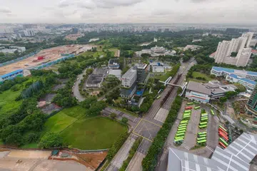 Tapak putih (petak hijau di bawah, kiri) di Daerah Tasik Jurong (JLD) mempunyai potensi pembangunan keseluruhan seluas 186,139 meter persegi (m²).