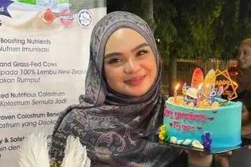 umairah, china, kerjaya, siti nurhaliza