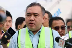 Menteri Pengangkutan Malaysia, Encik Anthony Loke Siew Fook.