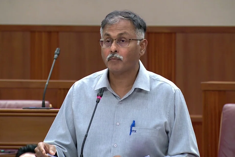 murali pillai, menteri negara kanan (pengangkutan merangkap undang-undang)