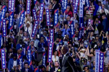 Mantan presiden Amerika Syarikat, Encik Barack Obama, tampil menunjukkan sokongan terhadap Cik Kamala Harris, dalam pilihan raya presiden menentang Encik Donald Trump.