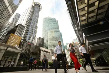 TINGKAT KHIDMAT KEMAMPANAN: Pada masa ini, kurang daripada 50 firma di Singapura dilengkapi dengan keupayaan dan kemampuan untuk menyampaikan perkhidmatan kemampanan.