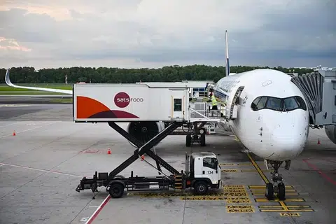 Sats sedang menyusun semula bahagian terbesarnya, Gateway Services, untuk membentuk dua unit baru, Gateway Services Asia-Pasifik dan Hab Singapura.