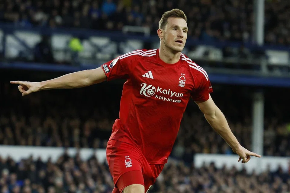 Chris Wood sedang menikmati musim ke-13 beliau dalam EPL dan prestasinya yang semakin cemerlang di Nottingham Forest mengundang perhatian beberapa kelab di luar England.
