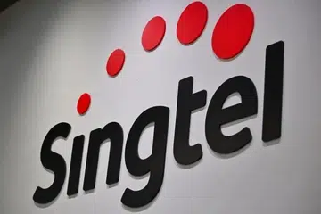 Secara keseluruhan, kira-kira 180 juta Saham Diskaun Khas (SDS) Singtel telah dijual, merangkumi kira-kira 25 peratus daripada semua saham tersebut.