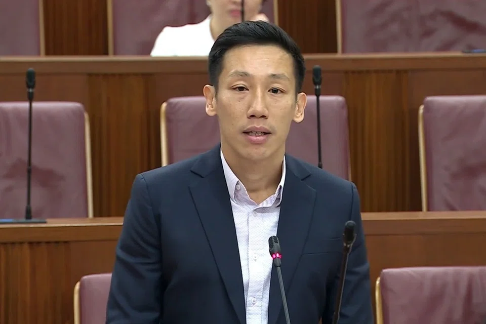 sindiket penipuan, hukuman sebat, parlimen, xie yao quan