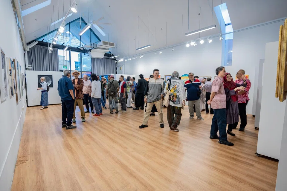 PAMERAN SENI VISUAL: Ini tahun keempat Wisma Geylang Serai dan Galeri Seni Kamal menganjurkan pameran ‘SeniKita’.