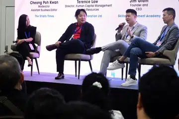 pekerjaan pertama, graduan baru, pencari kerja muda, sph media career fair