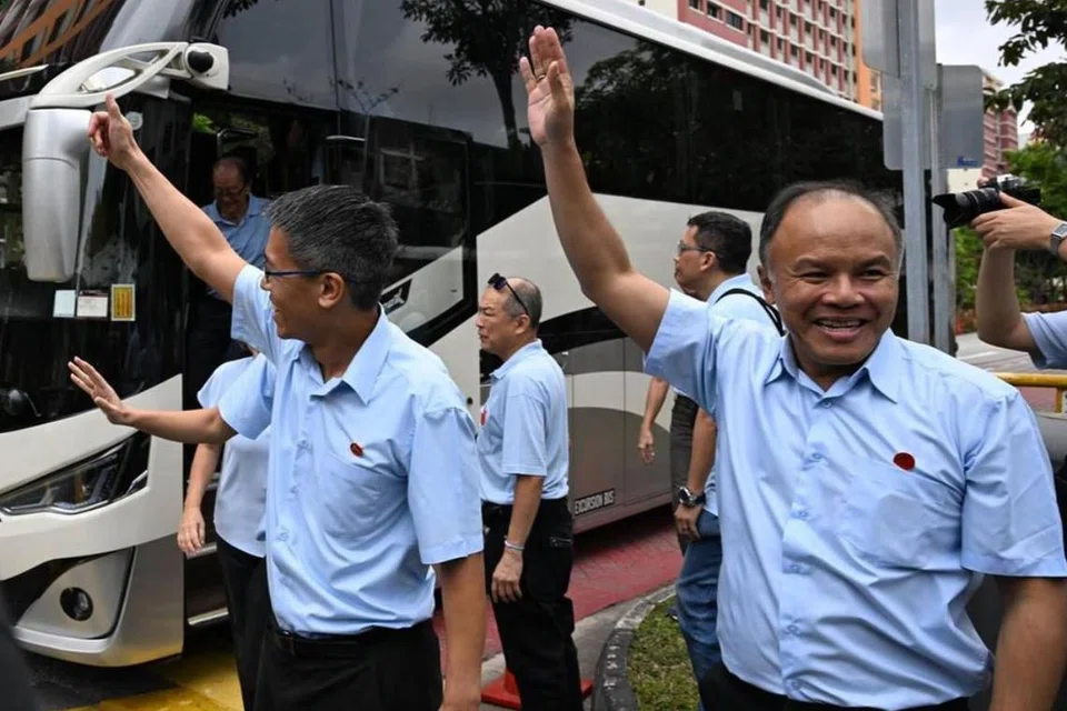 Encik Faisal Manap, Encik Gerald Giam 