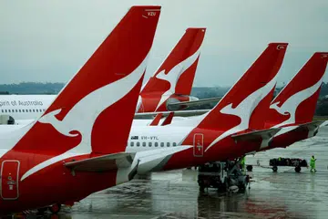 NAMA TERJEJAS: Qantas dan unit kos rendah Jetstar mengawal 61 peratus daripada pasaran domestik Australia, manakala Virgin Australia menduduki tempat ketiga. Qantas terus mengiklankan lebih 8,000 penerbangan secara purata selama dua minggu dan selama 47 hari, walaupun perkhidmatan itu telah dibatalkan