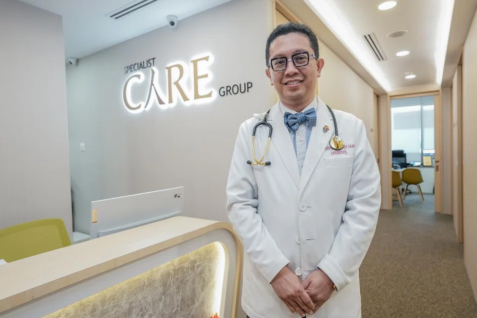 Profesor Madya Dr Abdul Razakjr Omar yang merupakan Ketua Pegawai Eksekutif (CEO), Specialist Care Group (SCG) merangkap Pengarah Eksekutif IAPPS Health Group (IHG), bakal dinamakan sebagai salah seorang penerima Anugerah Merit Persatuan Perubatan Singapura (SMA) 2024.