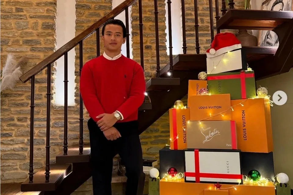 Didorong rasa marah terhadap jurang ketidaksamarataan yang besar, anak muda Nepal menamakan anak-anak ahli politik sebagai “bayi nepo”.